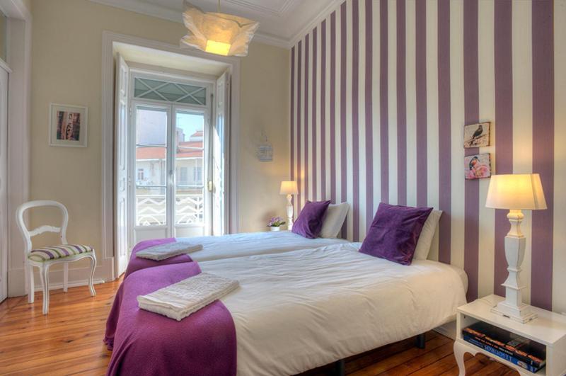 Angola 1 - 6 Bedrooms Apartment
